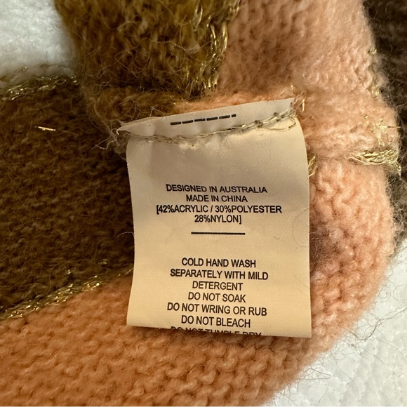 Petal & Pup sweater - Picture 7 of 7